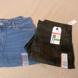 No Boundaries / Time and Tru high rise jeans and jeggings